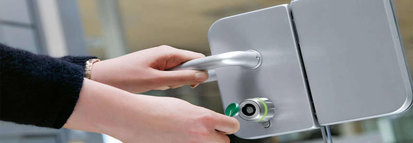 Master Locksmith Store Seattle, WA 206-801-9922 - push-bars